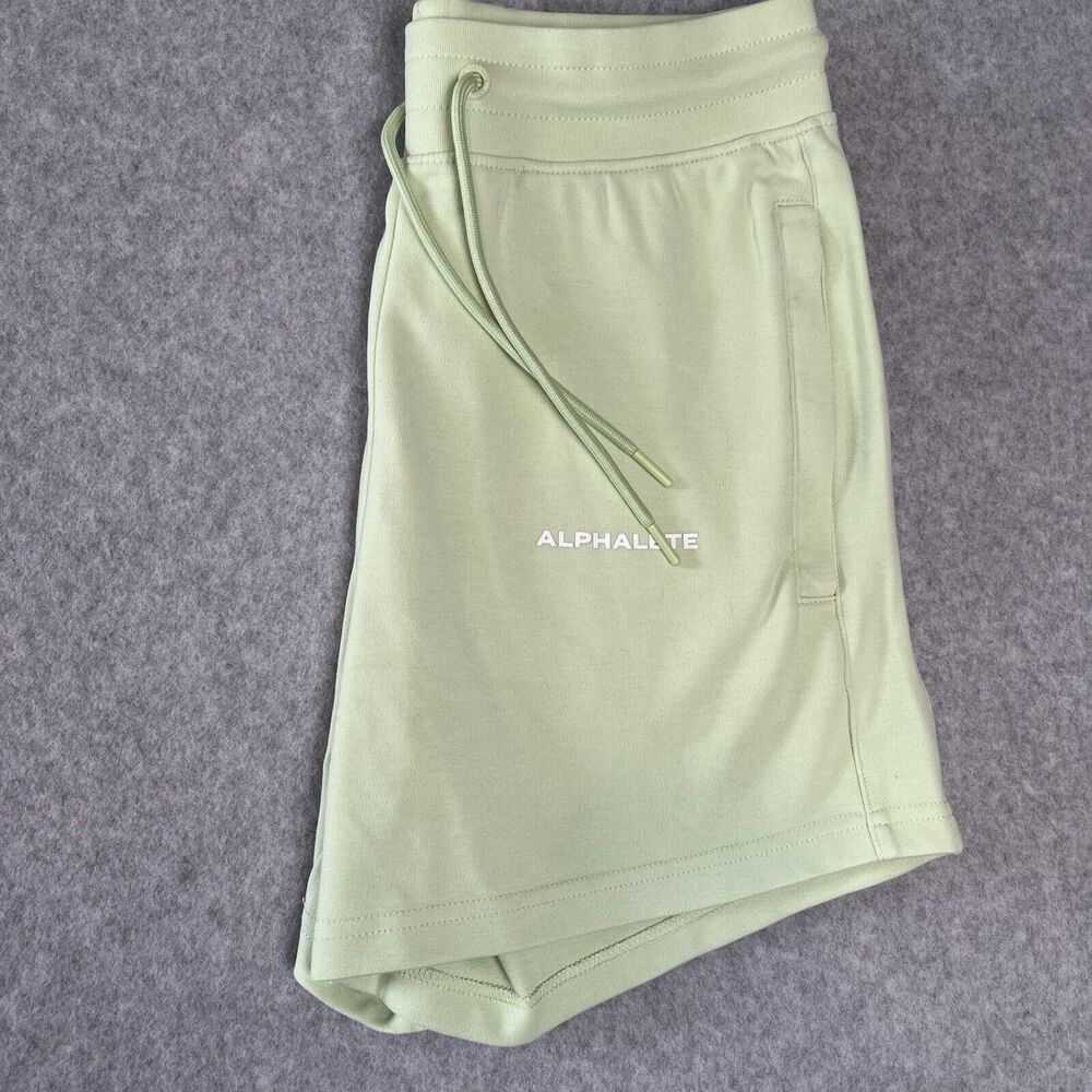ALPHALETE Essential Core Womens Athletic Shorts Size Medium Pockets Green New